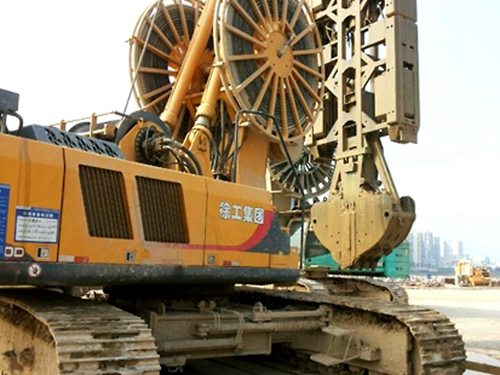 珠澳大橋(qiao)珠海鍊接線(xian)人工島工程(cheng)施工